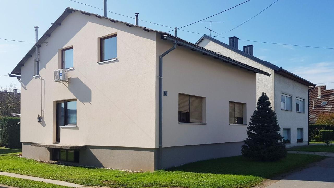 Apartman 13 Krizevci Экстерьер фото
